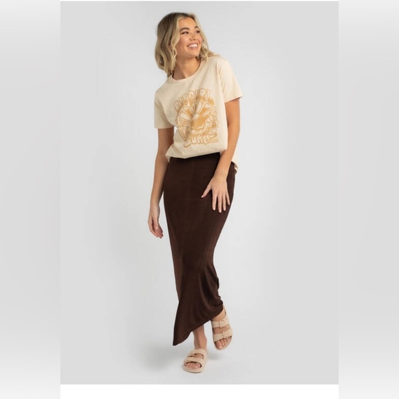 Rip Curl Sun Waves Surf Graphic Tee - Picture 6 of 9